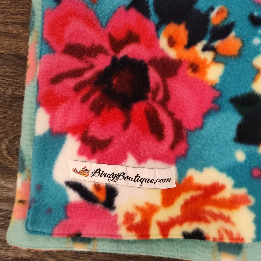 Birdy Boutique Car Seat Poncho for Kids - Picture 2 of 5